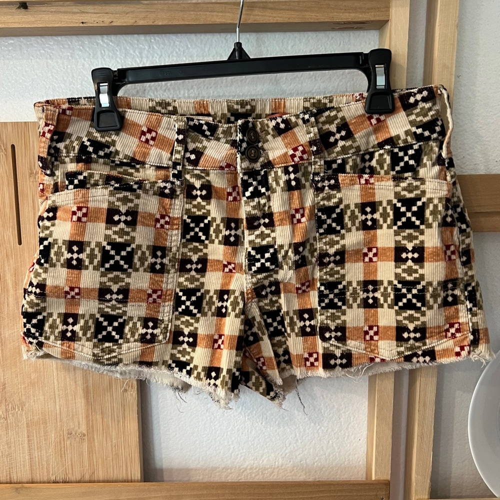 Pilcro shorts